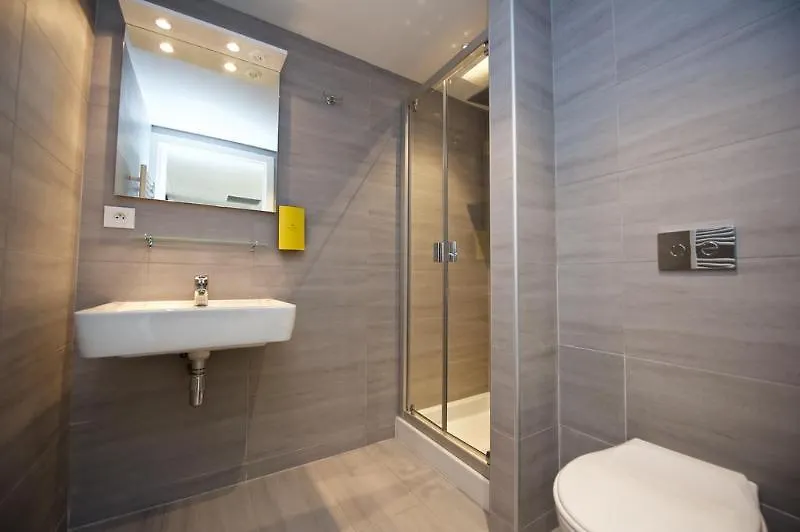 Staycity Aparthotel Lyon Hotel