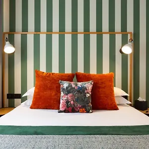 Edmond W Part-dieu Hotell